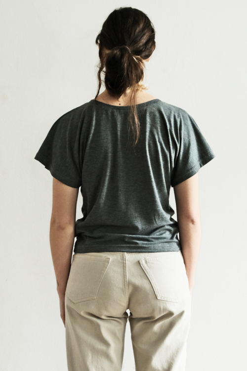 Basic top ‘Amy’ grey with dolman sleeves - Image 3