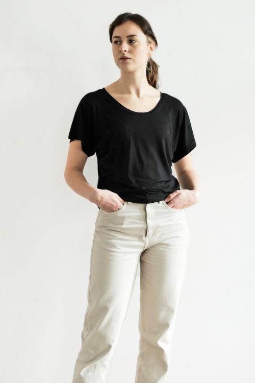 Basic top 'Amy' black with dolman sleeves