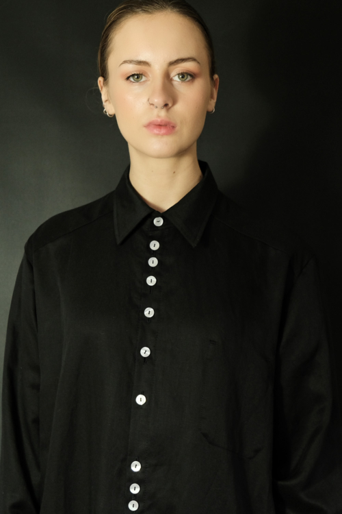Oversized Shirt 'Axl' Long Black Tencel - Image 2