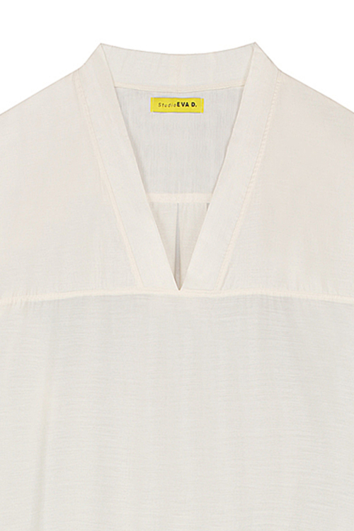 Unisex Kaftan of Airy White Viscose - Image 4