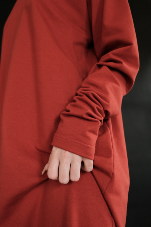 Long Tee ‘Terry’ Red - Image 4
